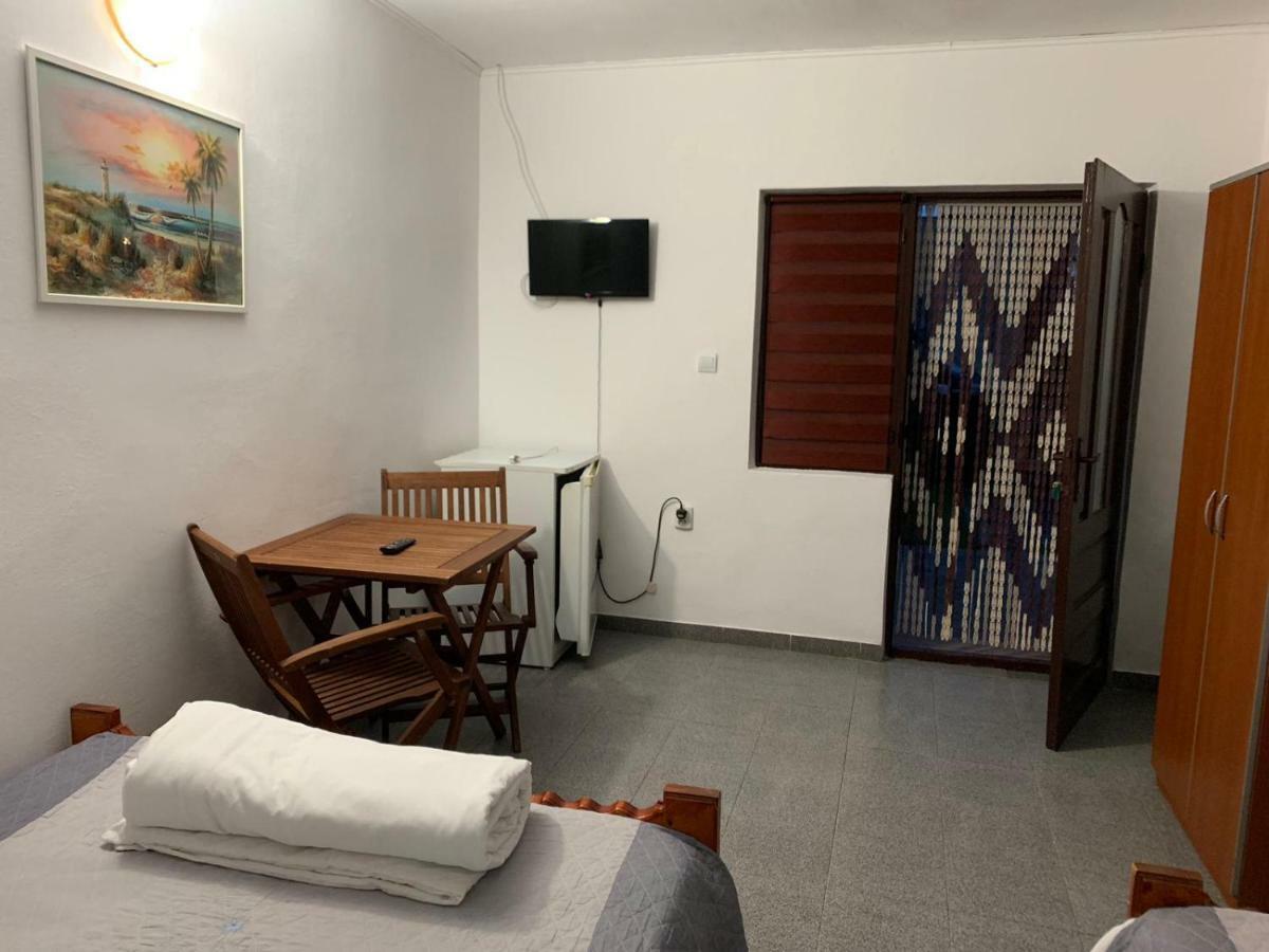 Casa Ghemus Costinesti Hotel Bagian luar foto